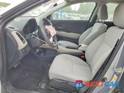 Zdjęcie 7 z 13 samochodu: 2019 HONDA HR-V LX VIN:3CZRU5H39KG700731 - miniatura