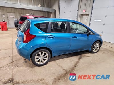 Trzecie zdjęcie samochodu z tyłu: 2015 NISSAN VERSA NOTE SL VIN:3N1CE2CPXFL396598 - miniatura