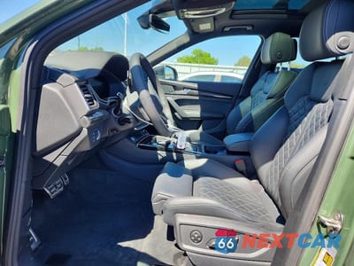 Zdjęcie 7 z 14 samochodu: 2025 AUDI SQ5 PREMIUM PLUS VIN:WA1B4AFY4S2032550 - miniatura