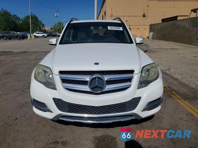 Piąte zdjęcie samochodu w środku: 2013 MERCEDES-BENZ GLK 350 VIN:WDCGG5HB5DG079069 - miniatura