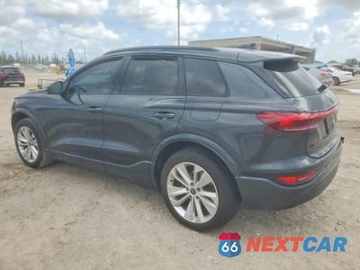 Drugie zdjęcie samochodu z przodu: 2025 AUDI Q6 E-TRON PREMIUM PLUS VIN:WA122BGF9SA026872 - miniatura
