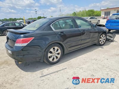 Trzecie zdjęcie samochodu z tyłu: 2010 HONDA ACCORD EXL VIN:1HGCP2F86AA032630 - miniatura