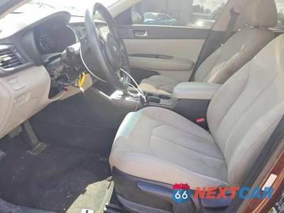 Zdjęcie 7 z 13 samochodu: 2016 KIA OPTIMA LX VIN:5XXGT4L36GG030986 - miniatura