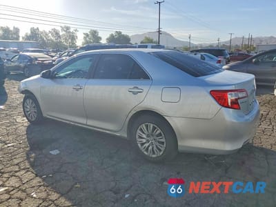 Drugie zdjęcie samochodu z przodu: 2012 TOYOTA CAMRY LE VIN:4T4BF1FK1CR254076 - miniatura