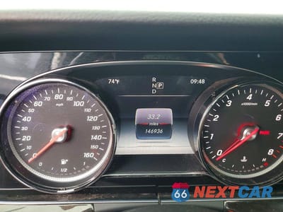 Zdjęcie 9 z 12 samochodu: 2017 MERCEDES-BENZ E 300 4MATIC VIN:WDDZF4KB8HA065248 - miniatura