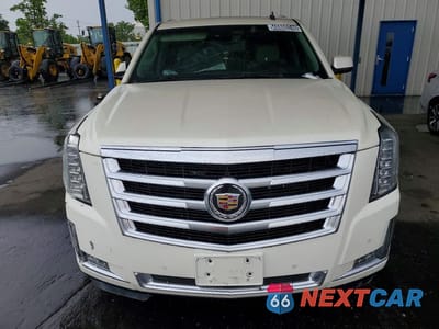 Piąte zdjęcie samochodu w środku: 2015 CADILLAC ESCALADE ESV LUXURY VIN:1GYS3HKJXFR306416 - miniatura