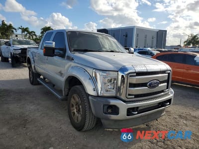 Czwarte zdjęcie samochodu z boku: 2013 FORD F250 SUPER DUTY VIN:1FT7W2BT3DEB83872 - miniatura