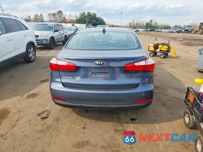 Zdjęcie 6 z 12 samochodu: 2016 KIA FORTE LX VIN:KNAFK4A6XG5492920 - miniatura