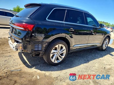 Trzecie zdjęcie samochodu z tyłu: 2023 AUDI Q7 PREMIUM VIN:WA1AXBF70PD001680 - miniatura
