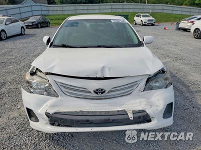 Piąte zdjęcie samochodu w środku: 2013 TOYOTA COROLLA LE VIN:2T1BU4EE4DC124468 - miniatura