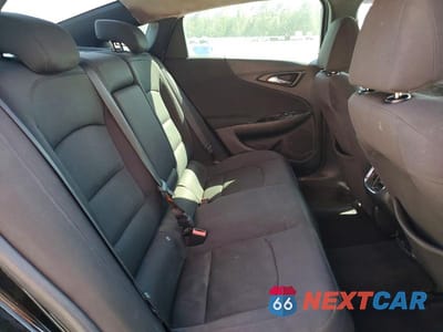 Zdjęcie 10 z 12 samochodu: 2017 CHEVROLET MALIBU LT VIN:1G1ZE5STXHF194390 - miniatura