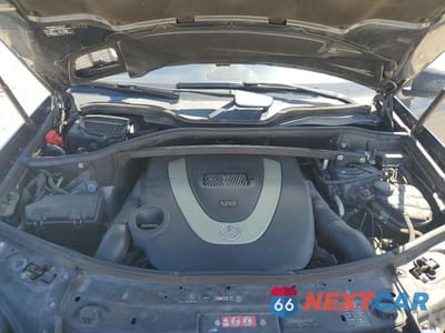 Zdjęcie 12 z 12 samochodu: 2011 MERCEDES-BENZ GL 550 4MATIC VIN:4JGBF8GE1BA712923 - miniatura