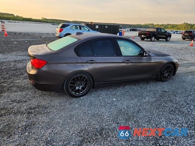 Trzecie zdjęcie samochodu z tyłu: 2014 BMW 328 D VIN:WBA3D3C56EK154263 - miniatura