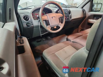 Zdjęcie 8 z 12 samochodu: 2005 FORD F150 VIN:1FTPX14525FA54040 - miniatura