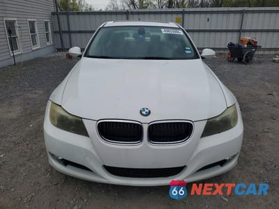 Piąte zdjęcie samochodu w środku: 2011 BMW 328 I VIN:WBAPH7G52BNN04585 - miniatura