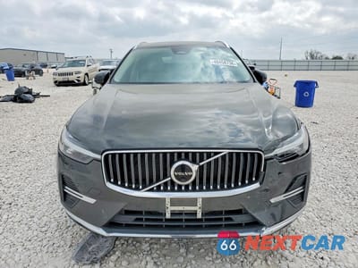 Piąte zdjęcie samochodu w środku: 2022 VOLVO XC60 B5 INSCRIPTION VIN:YV4L12DL7N1960442 - miniatura