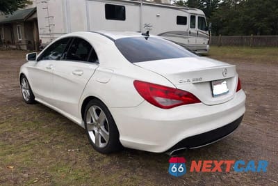 Trzecie zdjęcie samochodu z tyłu: 2015 MERCEDES-BENZ CLA 250 4MATIC VIN:WDDSJ4GB4FN196109 - miniatura