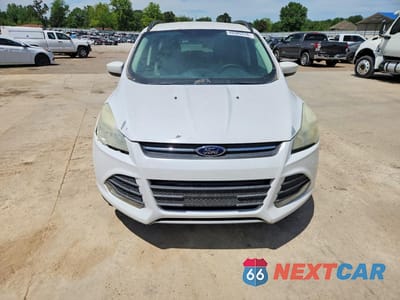 Piąte zdjęcie samochodu w środku: 2016 FORD ESCAPE SE VIN:1FMCU9G96GUC13754 - miniatura