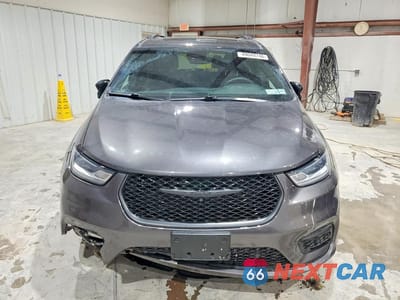 Piąte zdjęcie samochodu w środku: 2023 CHRYSLER PACIFICA HYBRID LIMITED VIN:2C4RC1S79PR514895 - miniatura