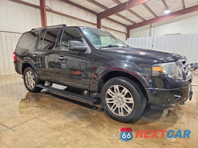Czwarte zdjęcie samochodu z boku: 2011 FORD EXPEDITION LIMITED VIN:1FMJU2A52BEF11810 - miniatura