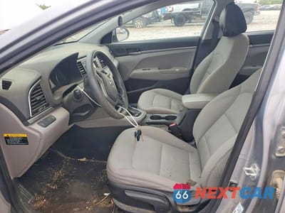 Zdjęcie 7 z 12 samochodu: 2017 HYUNDAI ELANTRA SE VIN:5NPD74LF5HH148227 - miniatura
