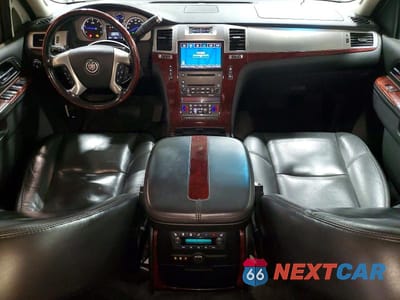 Zdjęcie 8 z 14 samochodu: 2010 CADILLAC ESCALADE LUXURY VIN:1GYUKBEF1AR244378 - miniatura