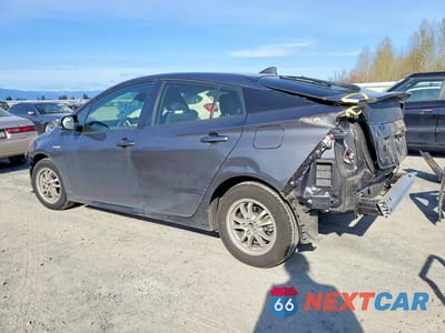 Drugie zdjęcie samochodu z przodu: 2017 TOYOTA PRIUS TWO VIN:JTDKBRFU3H3578802 - miniatura