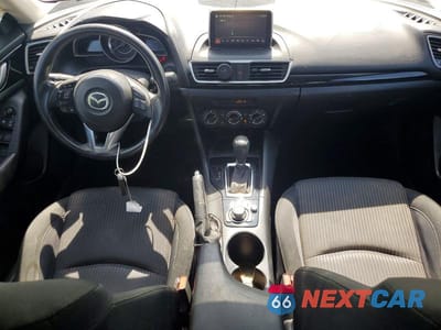 Zdjęcie 8 z 12 samochodu: 2016 MAZDA 3 SPORT VIN:JM1BM1U71G1316098 - miniatura