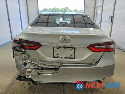 Zdjęcie 6 z 12 samochodu: 2021 TOYOTA CAMRY LE VIN:4T1C11AK8MU436184 - miniatura
