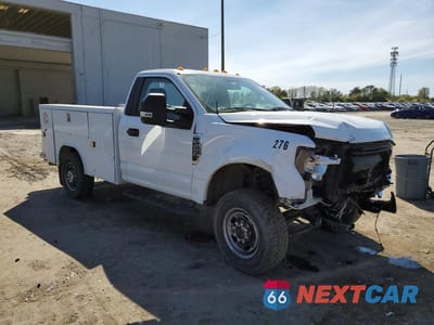 Czwarte zdjęcie samochodu z boku: 2019 FORD F250 SUPER DUTY VIN:1FDBF2B66KED71847 - miniatura
