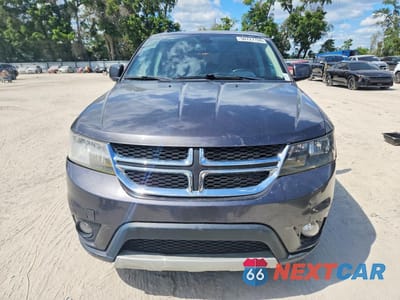 Piąte zdjęcie samochodu w środku: 2019 DODGE JOURNEY SE VIN:3C4PDCBB1KT869683 - miniatura