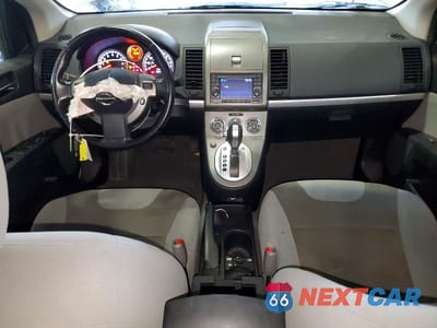 Zdjęcie 8 z 13 samochodu: 2012 NISSAN SENTRA 2.0 VIN:3N1AB6AP3CL675171 - miniatura