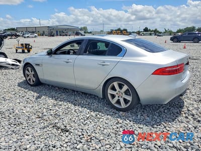 Drugie zdjęcie samochodu z przodu: 2017 JAGUAR XE PRESTIGE VIN:SAJAE4BGXHA965317 - miniatura