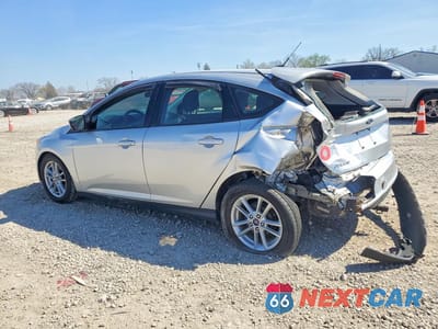 Drugie zdjęcie samochodu z przodu: 2018 FORD FOCUS SE VIN:1FADP3K22JL234322 - miniatura