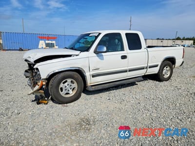 2001 CHEVROLET SILVERADO C1500 2GCEC19T311233912 - główne zdjęcie licytacji z USA - miniatura