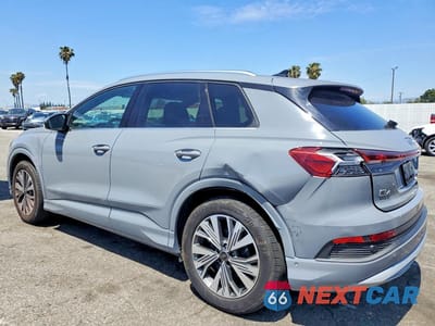 Drugie zdjęcie samochodu z przodu: 2024 AUDI Q4 E-TRON PREMIUM PLUS VIN:WA1BCBFZ7RP029575 - miniatura