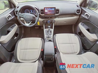 Zdjęcie 8 z 14 samochodu: 2021 HYUNDAI VENUE SEL VIN:KMHRC8A3XMU078317 - miniatura