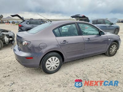 Trzecie zdjęcie samochodu z tyłu: 2008 MAZDA 3 I VIN:JM1BK12F481820789 - miniatura