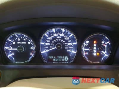 Zdjęcie 9 z 12 samochodu: 2011 LINCOLN MKS VIN:1LNHL9DR9BG615305 - miniatura