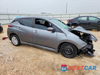 Czwarte zdjęcie samochodu z boku: 2023 NISSAN LEAF S VIN:1N4AZ1BV1PC558107 - miniatura