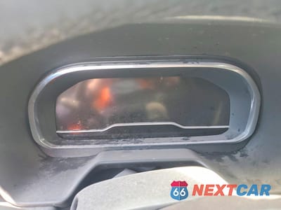 Zdjęcie 9 z 12 samochodu: 2023 CHEVROLET TAHOE K1500 Z71 VIN:1GNSKPKD3PR503109 - miniatura