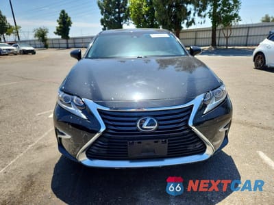Piąte zdjęcie samochodu w środku: 2017 LEXUS ES 300H VIN:JTHBW1GG8H2151294 - miniatura