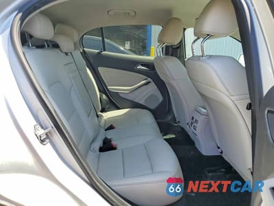 Zdjęcie 10 z 12 samochodu: 2019 MERCEDES-BENZ GLA 250 4MATIC VIN:WDCTG4GB8KU004777 - miniatura