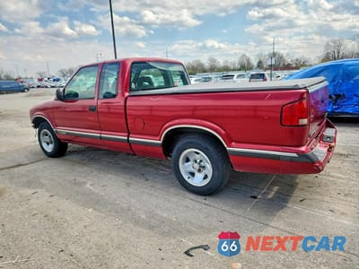Drugie zdjęcie samochodu z przodu: 1996 CHEVROLET S TRUCK S10 VIN:1GCCS19XXT8211841 - miniatura