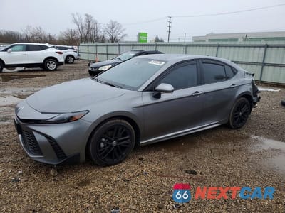 2025 TOYOTA CAMRY SE 4T1DAACK7SU591467 - główne zdjęcie licytacji z USA - miniatura