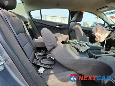 Zdjęcie 10 z 12 samochodu: 2019 CHEVROLET CRUZE LT VIN:1G1BE5SM6K7138605 - miniatura