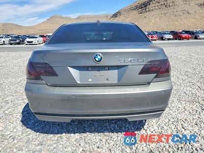 Zdjęcie 6 z 12 samochodu: 2007 BMW 750 VIN:WBAHN83507DT74215 - miniatura