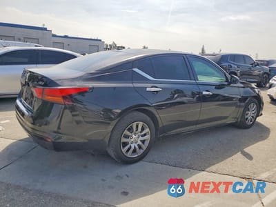 Trzecie zdjęcie samochodu z tyłu: 2021 NISSAN ALTIMA SV VIN:1N4BL4DV8MN316192 - miniatura