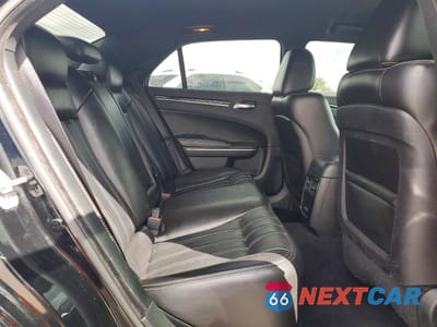 Zdjęcie 10 z 13 samochodu: 2019 CHRYSLER 300 S VIN:2C3CCABG2KH648060 - miniatura