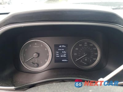 Zdjęcie 9 z 13 samochodu: 2020 HYUNDAI TUCSON LIMITED VIN:KM8J33AL4LU180632 - miniatura